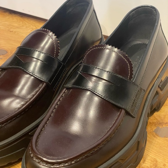 Giorgio Armani Dress Shoe - Picture 7 of 10